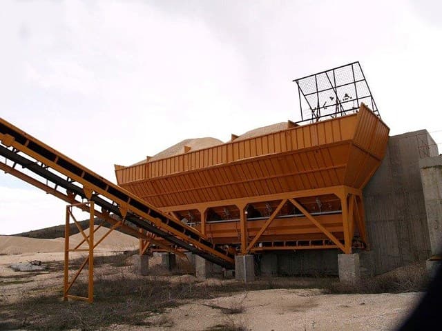 Модулен Бетонов Център "SIMEM 100" - снимка 1